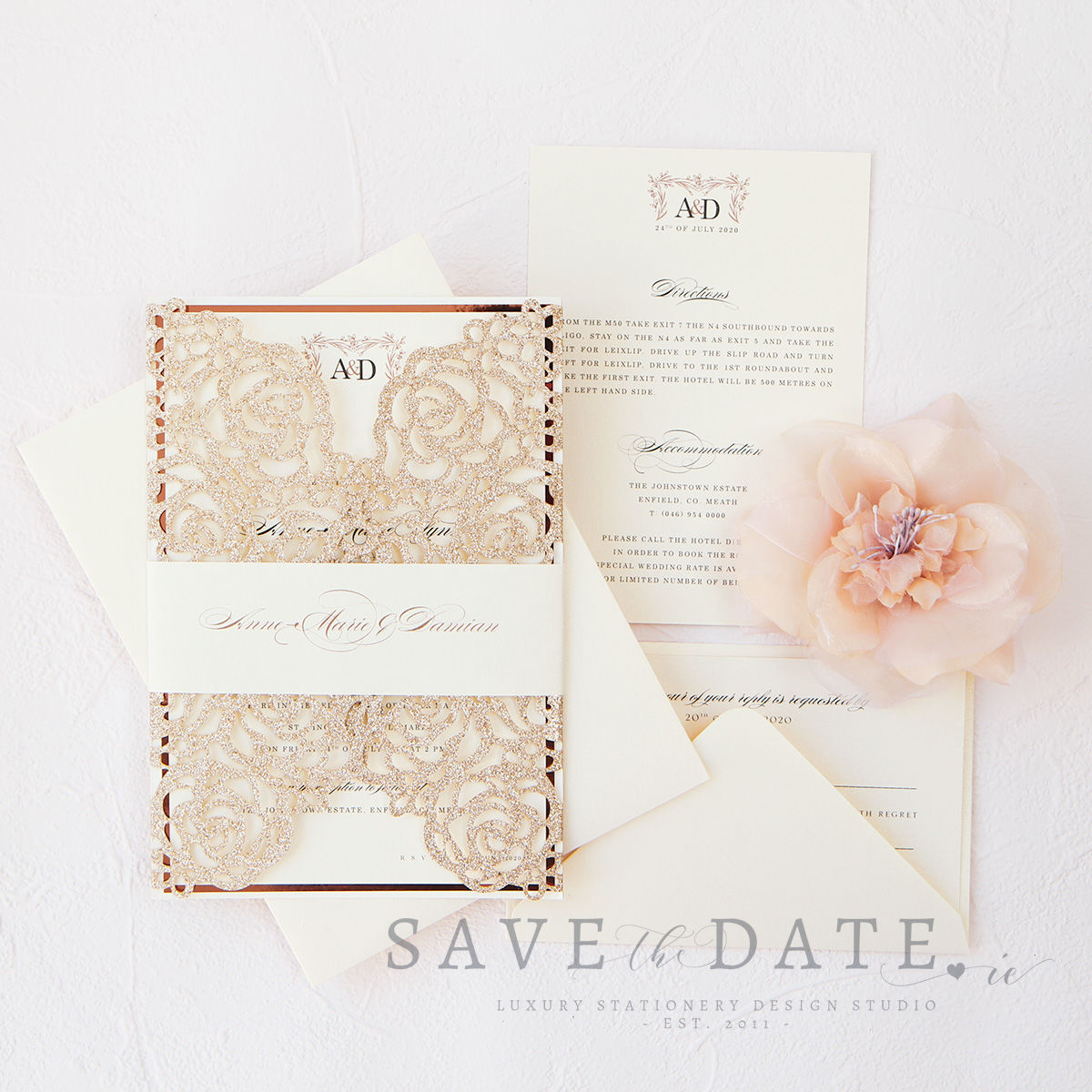 Rose gold glitter invitation with roses pattern and wrap